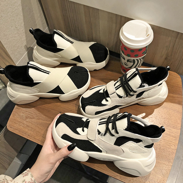 Női sportcipő durva talppal, kétféle kivitelben