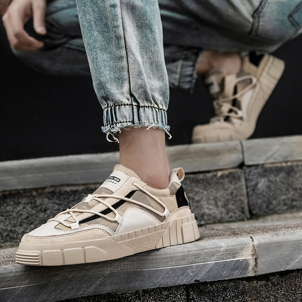 Légáteresztő férfi tornacipő lapos talppal