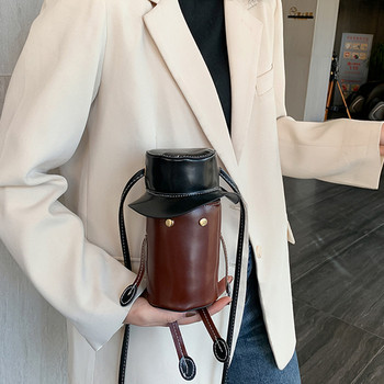 Дамска актуална чанта с 3D елементи за през рамото