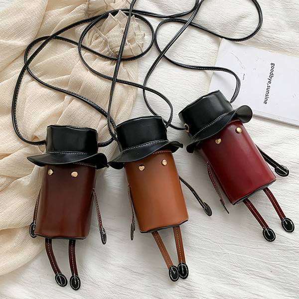 Naiste ajakohane 3D elementidega kott õlale