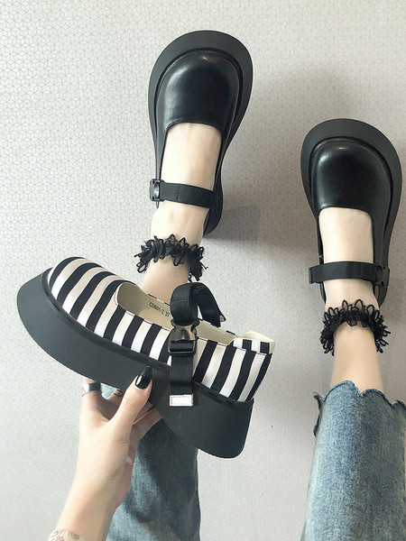 Női alkalmi cipő eko bőrből, magas talppal