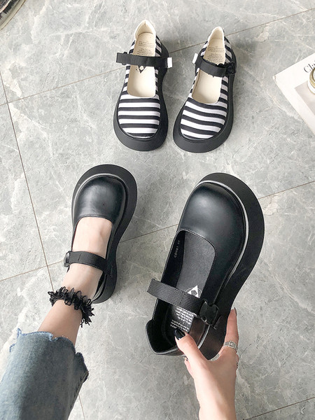 Női alkalmi cipő eko bőrből, magas talppal