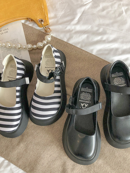 Női alkalmi cipő eko bőrből, magas talppal