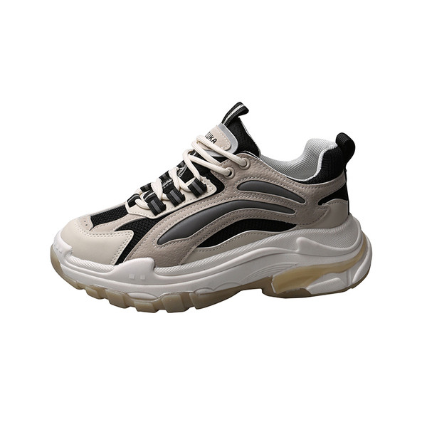 Női tornacipő fűzővel és magas talppal