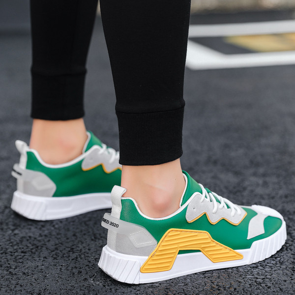 Modern férfi tornacipő eko bőrből, lapos talppal