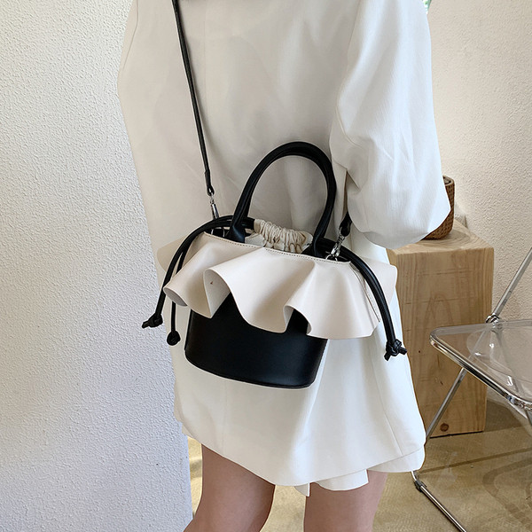 Női mindennapi kis fűzős táska