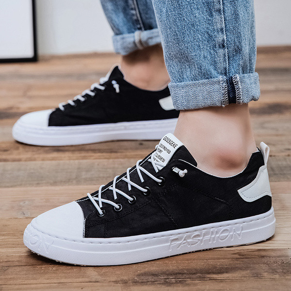 Új modell férfi tornacipő emblémával