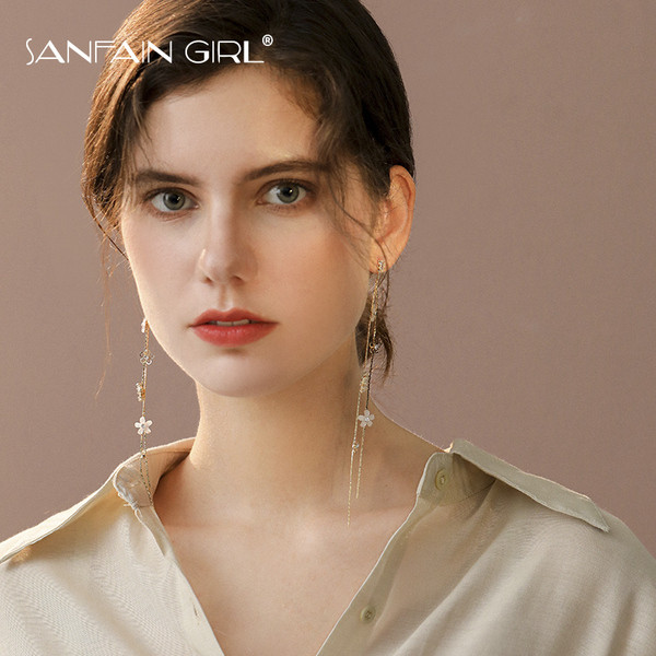 Elegáns női hosszú fülbevaló kövekkel