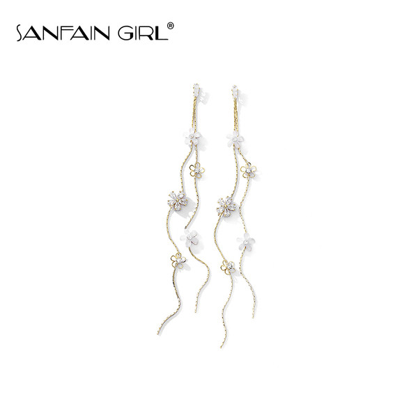 Elegáns női hosszú fülbevaló kövekkel