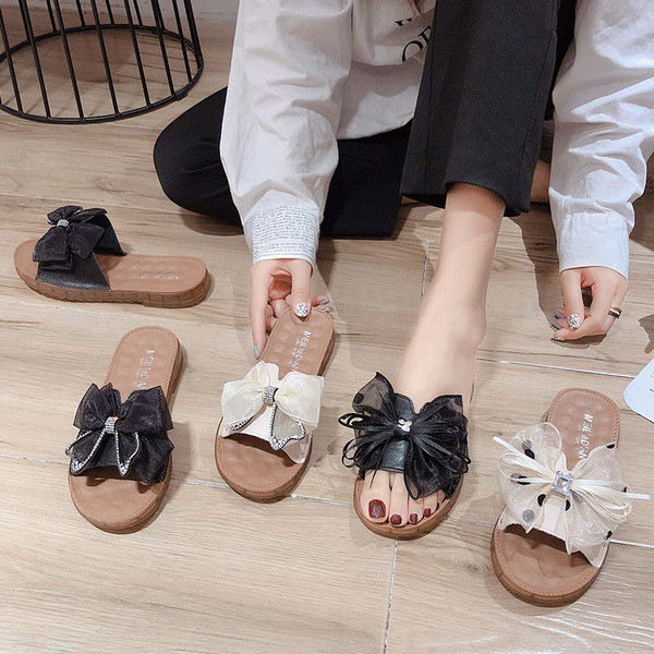 Női papucs tüll szalaghoz és lapos talphoz