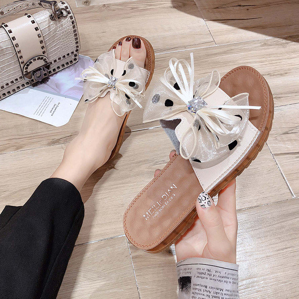 Női papucs tüll szalaghoz és lapos talphoz