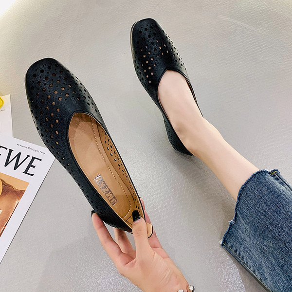 Eko bőrből készült stílusos női cipő lapos talppal