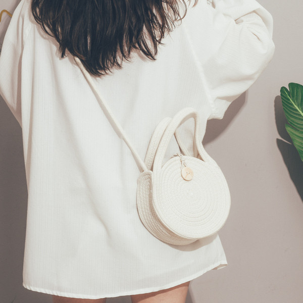 Alkalmi női kötött táska rövid és hosszú füllel