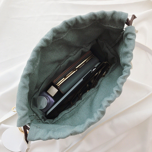 Stílusos női táska eco bőrből, sima modell, megkötős