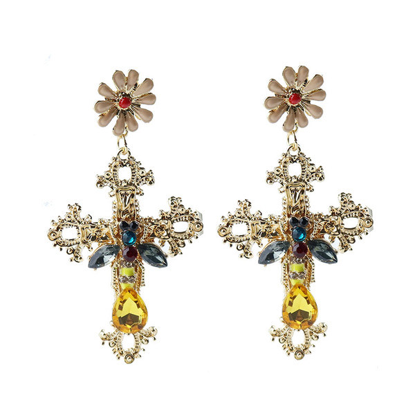 Modern, kereszt alakú női fülbevaló