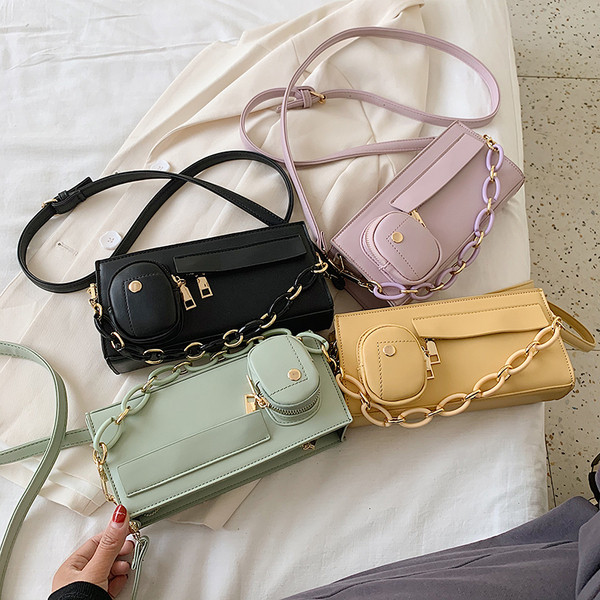 Eko bőrből készült stílusos női táska cipzárral és fém elemekkel