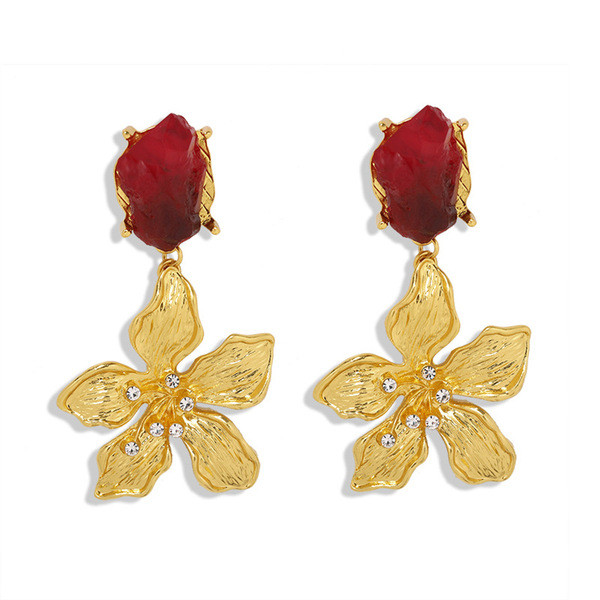 Virág alakú nagy női fülbevaló