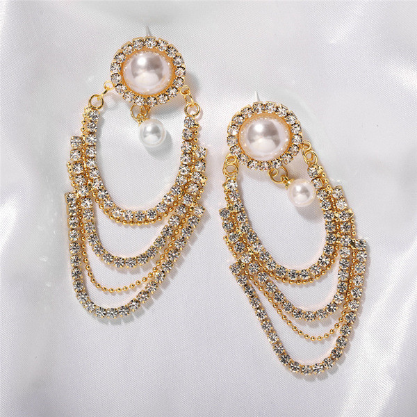 Eleganti karājoši sieviešu auskari ar akmeņiem un pērlēm