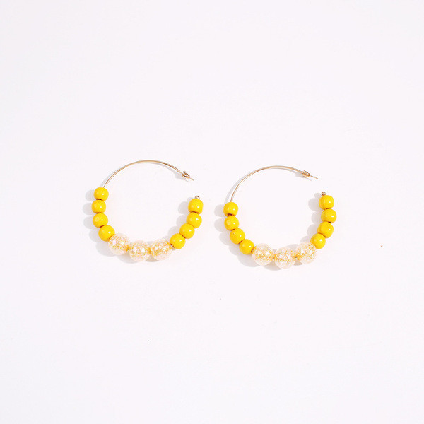 Sieviešu auskari ar krāsainām pērlītēm