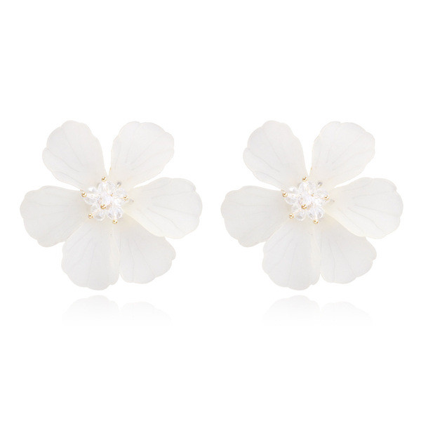 Igapäevased väikesed lillekujulised naiste kõrvarõngad