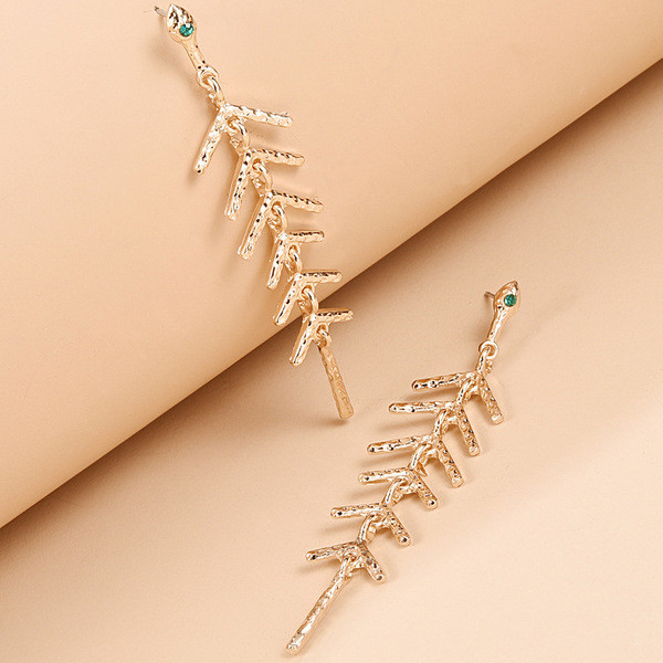 Lógó női fülbevaló - halszálka