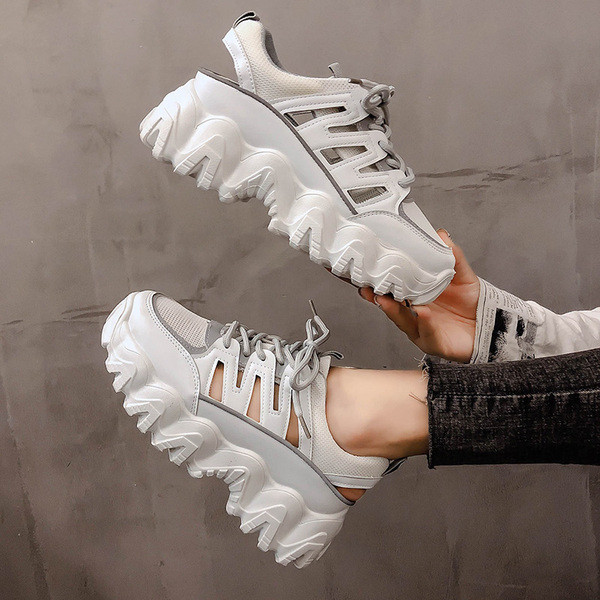 Kareda kõrge tallaga naiste spordi- ja vabaaja tossud