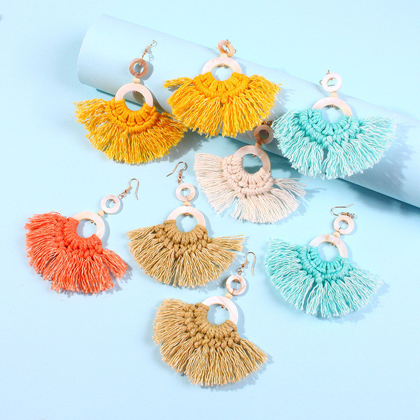 Női fülbevaló bohó stílusban