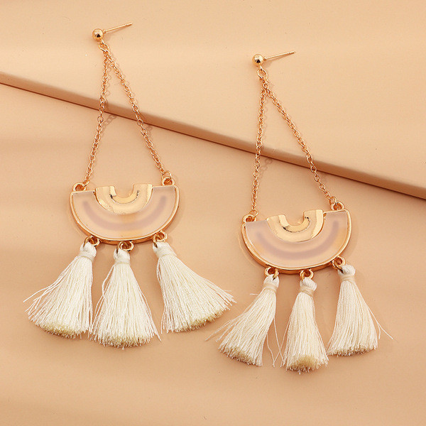 Mūsdienīgi sieviešu piekarināmi auskari ar pušķiem