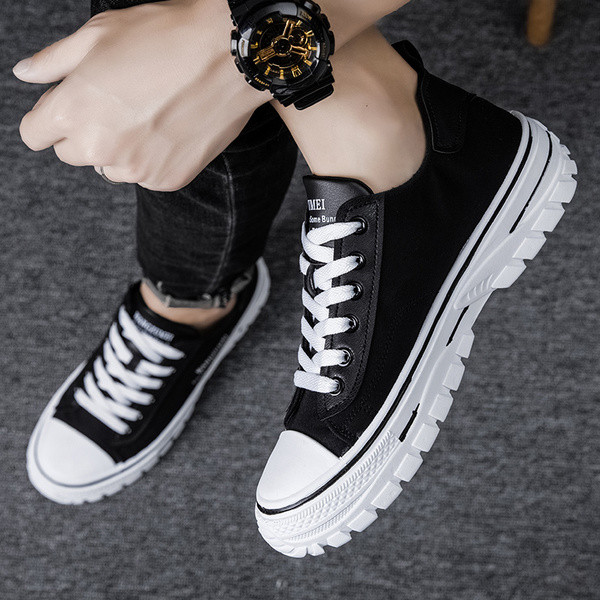 Ikdienas vīriešu kedas no tekstila ar saitēm un uzrakstu