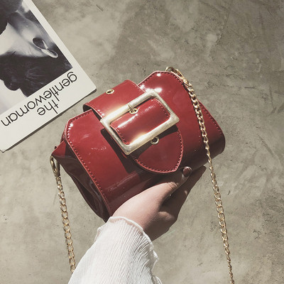 Stilīga sieviešu mini lakādas soma ar sprādzi