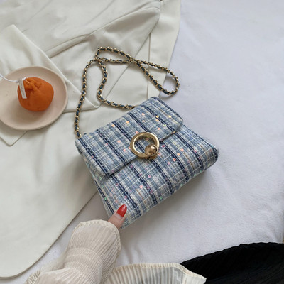 Stilīga sieviešu soma ar garu rokturi un spīdīgu efektu