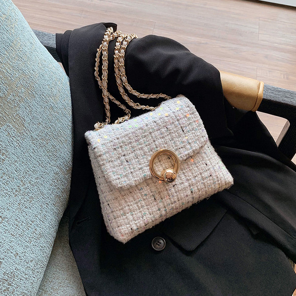 Stilīga sieviešu soma ar garu rokturi un spīdīgu efektu