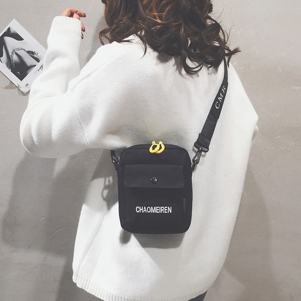 Geantă mică pentru femei de zi cu zi, cu o inscripție și un buzunar