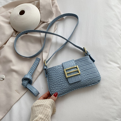 Öko-nahast moodne metallikinnitusega naiste õlakott