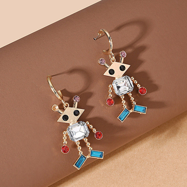 Ikdienas sieviešu auskari robota formā