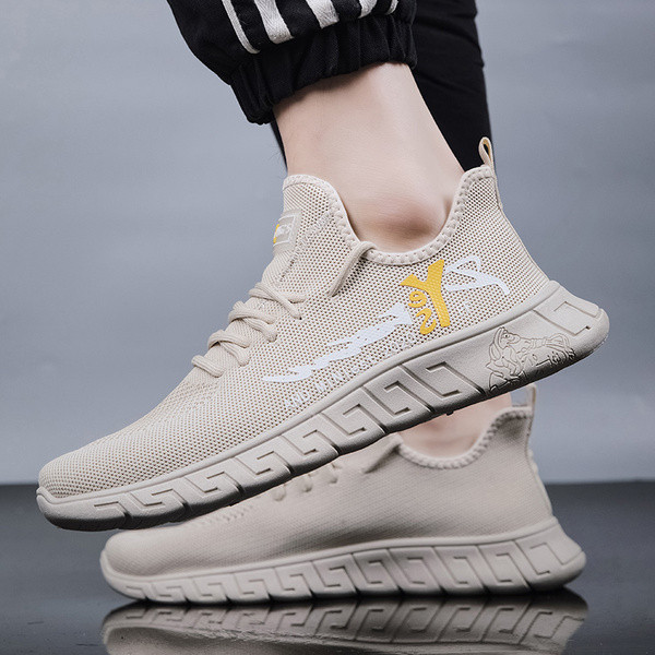 Sport és mindennapi férfi tornacipők