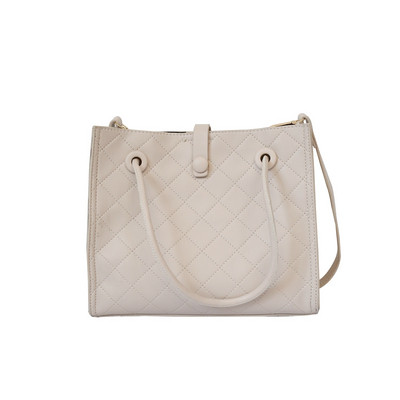 Stilīga sieviešu soma no eko ādas pleciem platam modelim