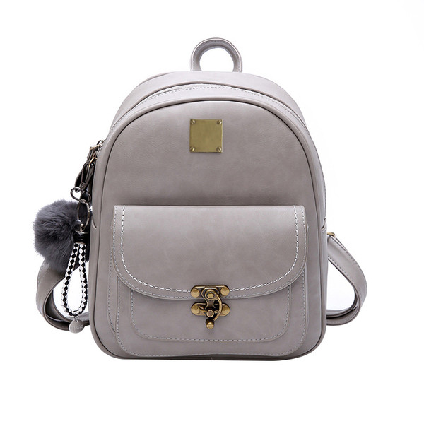 Női mindennapi hátizsák rövid fogantyúval, fém elemekkel