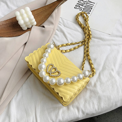 Stilīga rokassomiņa ar akmeņiem un pērlēm