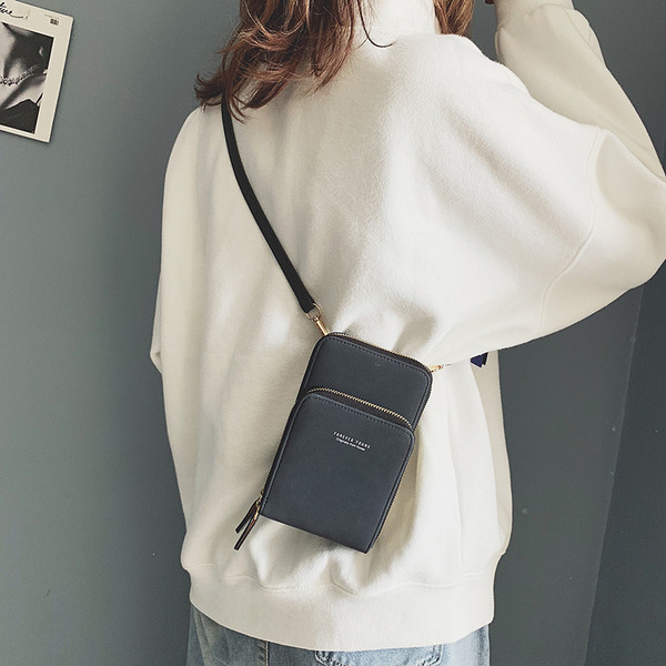 Női mini mindennapi táska hosszú füllel