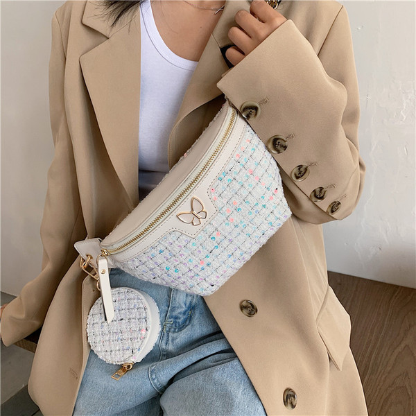 Új modell, korszerű női táska fém díszítéssel és flitterekkel