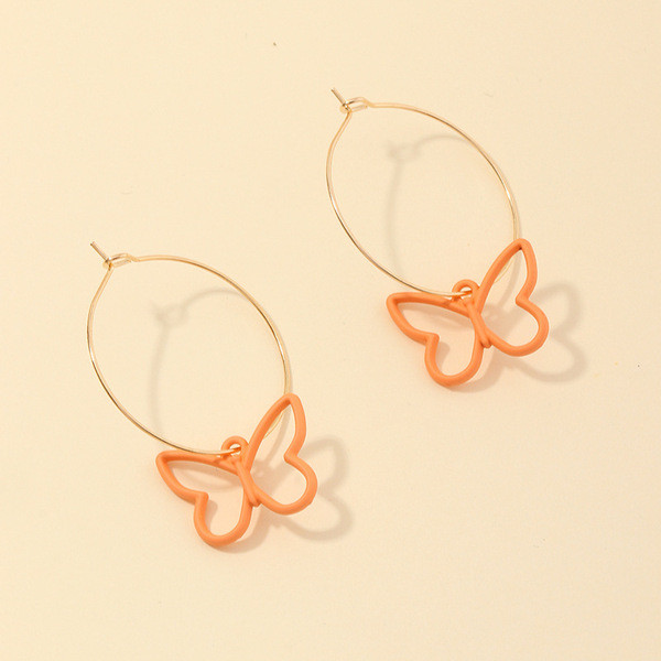 Alkalmi női kerek fülbevaló pillangós medállal