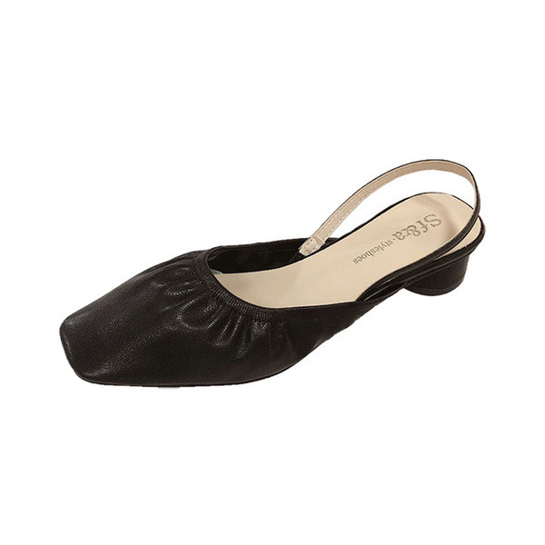 Sieviešu ādas sandales ar zemiem papēžiem