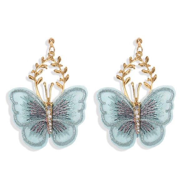 Női csipke fülbevaló pillangó formájú