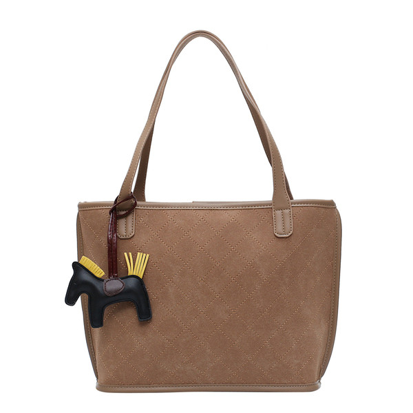 Ikdienas sieviešu somas plats modelis