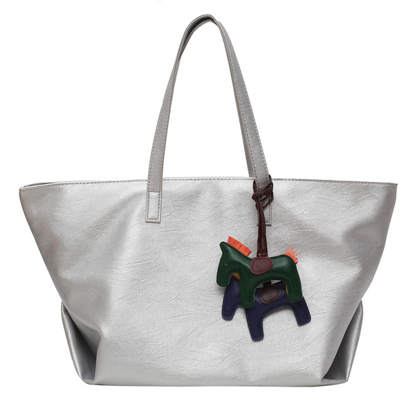 Igapäevane naiste õlakott koos aksessuaariga