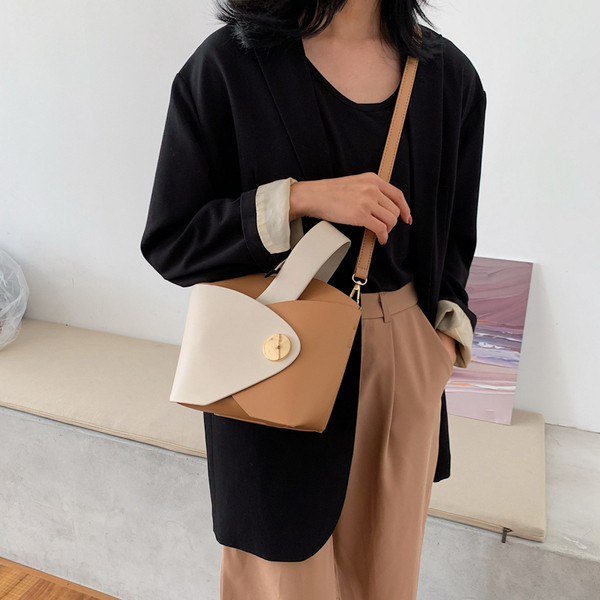 Stiilne naiste õlakott tavaline mudel