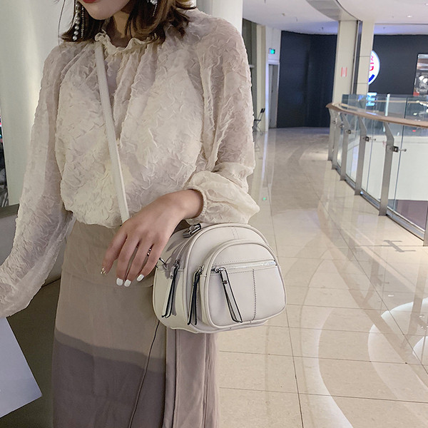 Női mindennapi válltáska cipzárral