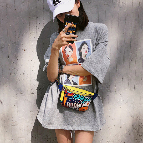 Női korszerű deréktáska cipzárral