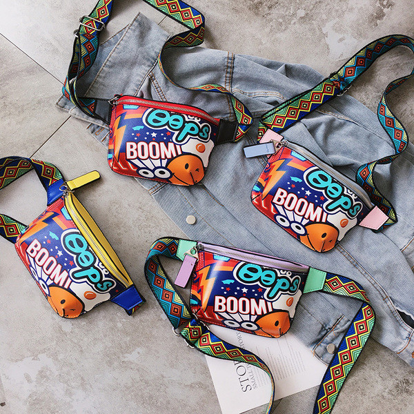 Női korszerű deréktáska cipzárral